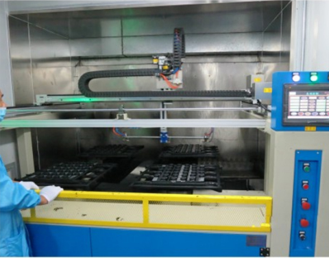 五軸四盤往復(fù)式噴涂機