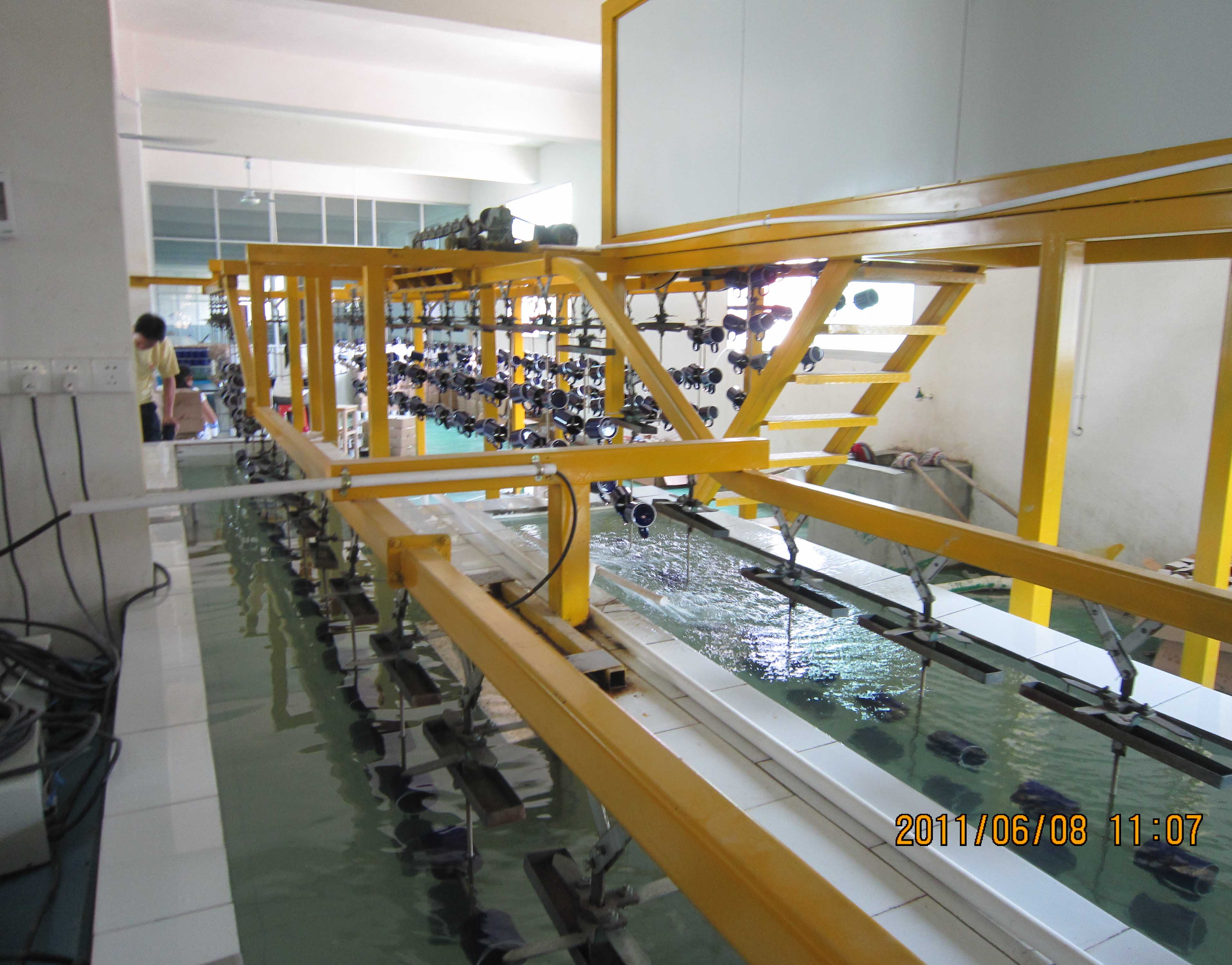 噴漆生產(chǎn)線